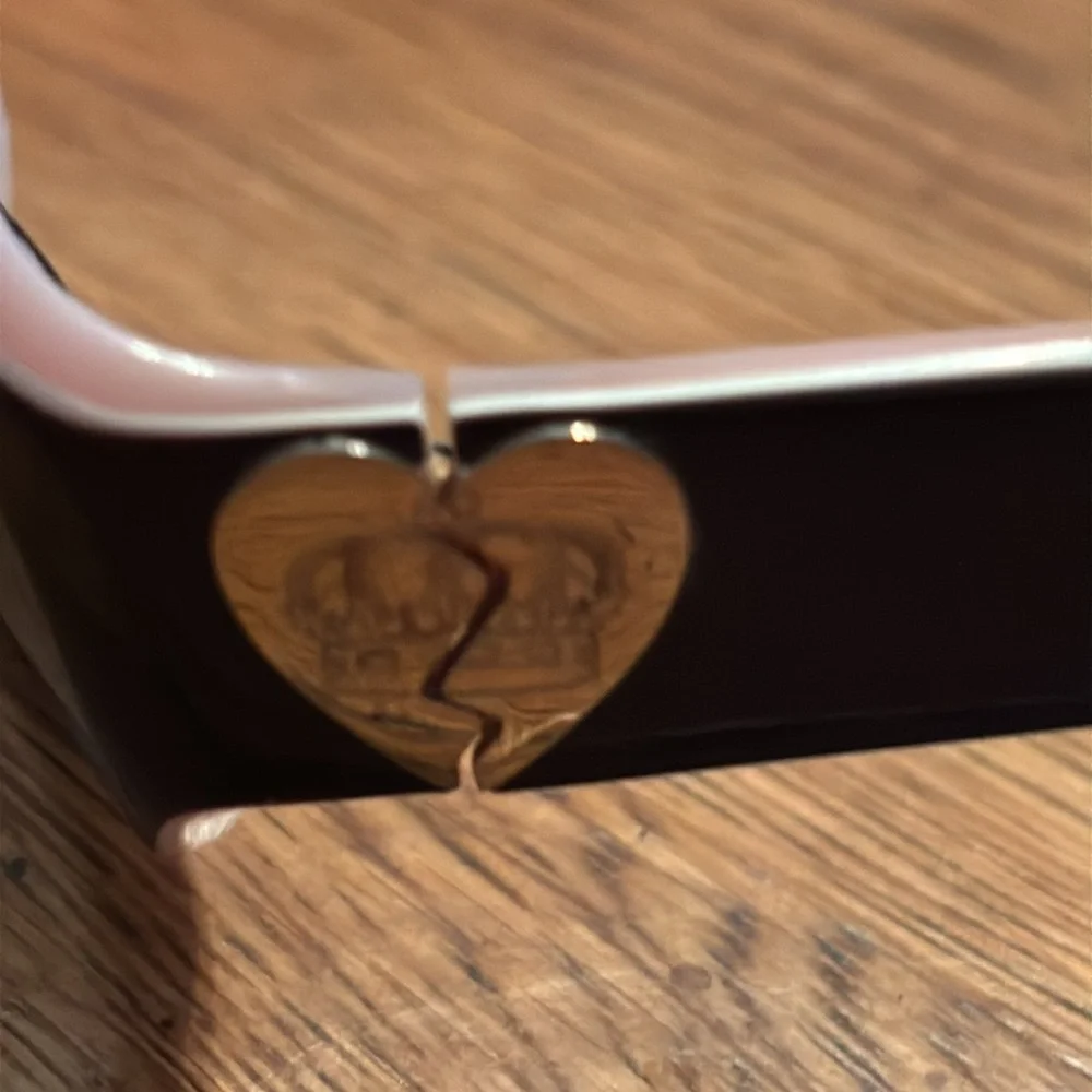 Exc. used condition! Juicy Couture pink & brown heart frames. - Picture 9 of 9